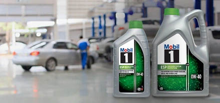 Mobil 1 FS 0W-40 in garage banner
